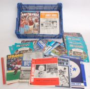 FOOTBALL; 100x assorted 1970's football programmes
