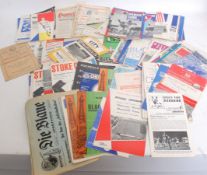 FOOTBALL; A good collection of 40x early 1950's - 1960's football programmes.