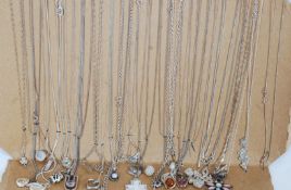 A collection of 36x silver and white met