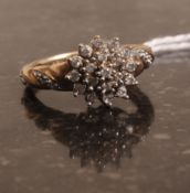 A 9k gold diamond ring 25pts. Weight 2,6