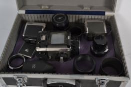 A Zenza Bronica vintage camera with Zenz