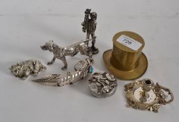 A collection of silver plated wares incl