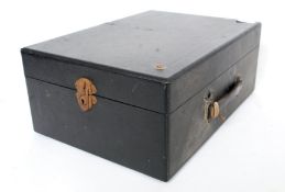 A vintage portable Columbia Grafonola po
