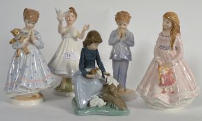 4 Royal Worcester figurines complete wit