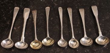 8x Georgian salt spoons