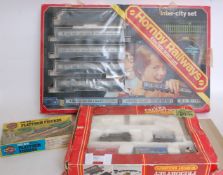 HORNBY; A large quantity of Hornby 00 Ga