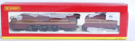 HORNBY: An original Hornby 00 Gauge R217