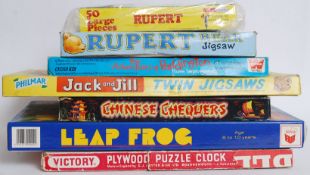 GAMES & PUZZLES: A collection of vintage