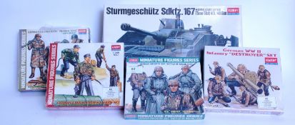 MODEL KITS: 5x Academy Hobby model kits
