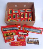 RAILWAYS: A large quantity of assorted 0