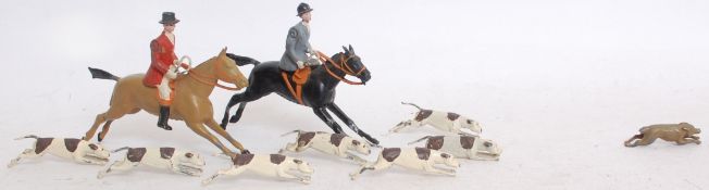 BRITAINS; A rare Britains lead hunting s