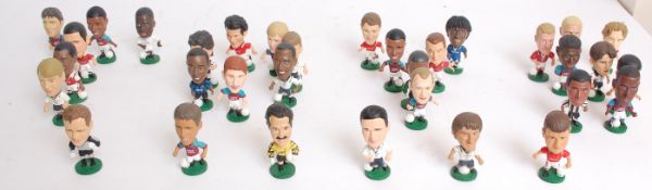 A collection of MUM 1995 Corinthian foot