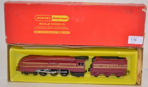 HORNBY: An original Hornby 00 Gauge R871