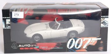 DIECAST: An original James Bond 007 Auto