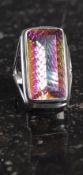 A ladies 20th century retro style silver mystic topaz dress cocktail ring. Weight 9,2g.
