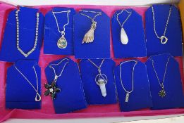 A collection of 10 costume jewellery nec