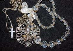 JEWELLERY: A good quality white metal In