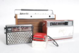A collection of vintage radios please se