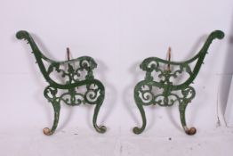 A set of vintage mid 20th century? / ant