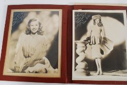 A signed photograph of Vera - Ellen, fam