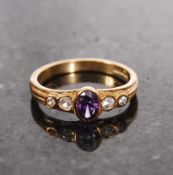 A beautiful 9ct / 375 gold, diamond and
