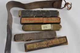 A collection of 5x vintage razors (leath