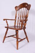 A 20th century Windsor style carver armc