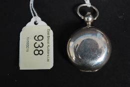 A 925 white metal (indicating silver ) a