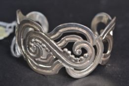 A heavy large ladies decorative silver s