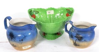 A good Carltonware salad bowl of triangu