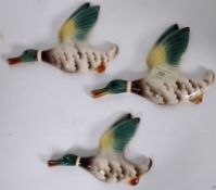 A set of retro mid 20th century ceramic