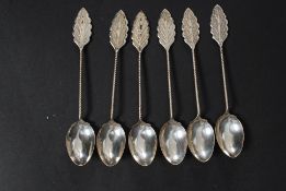 A collection of 6x Indian white metal (m