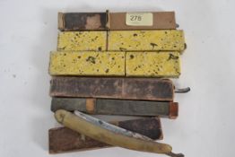 A collection of 5x vintage razors and or