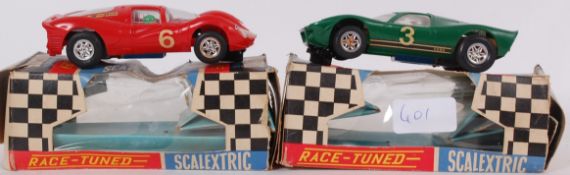 SCALEXTRIC; 2x vintage Scalextric ' Race
