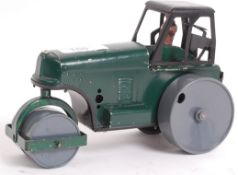 TRIANG; An original vintage tinplate clo