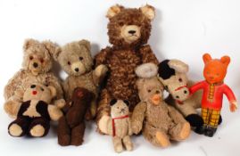 TEDDY BEARS; A collection of vintage ted