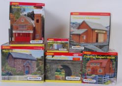 HORNBY SKALEDALE; A collection of 6x Hor