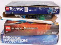 LEGO; A collection of 4x assorted vintag