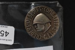 A World war 2 era ? MUSSOLINI medal. Of