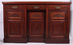 A good quality large Art Nouveau carved walnut sideboard dresser.