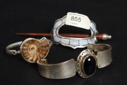 A 925 white metal silver ladies hat pin,