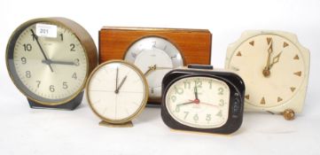 A collection of 5x vintage / retro clocks to include Metamec,