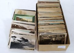 POSTCARDS: A collection of approx 600+ postcards, mostly assorted early topographical.