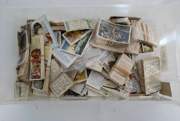 CIGARETTE CARDS;