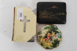 A Japanese cigarette case with scenes of Mount Fugi,