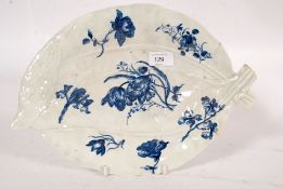 A Worcester blue and white leaf dish,
