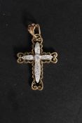 A beautiful 9ct gold cross / crucifix, d