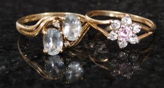 Two 9ct gold dress rings, 3.65g
