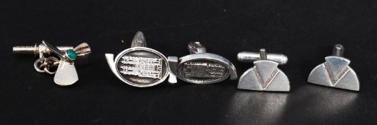 A collection of silver to include mother