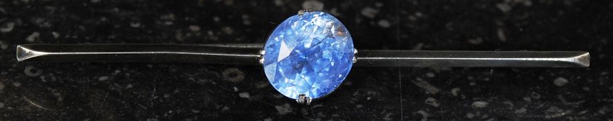 Ladies Victorian pin bar brooch set with sapphire. Weight 4.